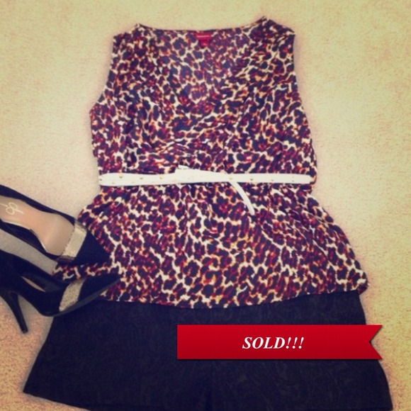 SOLD in bundle!!!! Leopard print peplum top