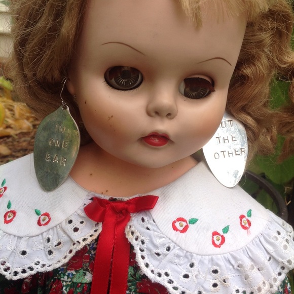 Jewelry - 🎉🎉HOST PIC🎉🎉In One Ear Out The Other