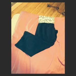 Victoria's Secret cropped yoga pants.