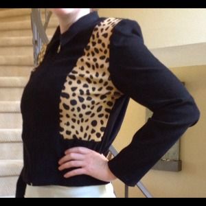 Black jacket light weight with Pebble/Cheetah
