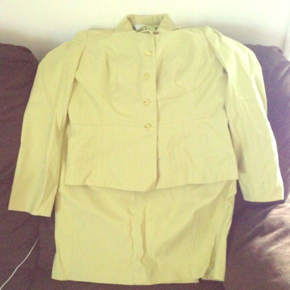Suit