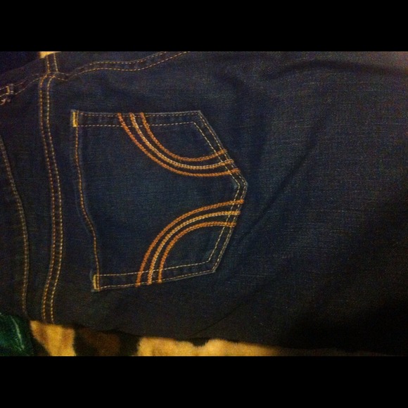 Size 5 HOLLISTER JEANS