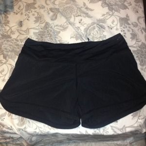 Lulu lemon black shorts