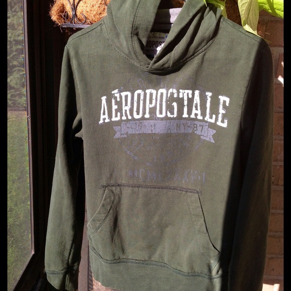 Aeropostale sweatshirt