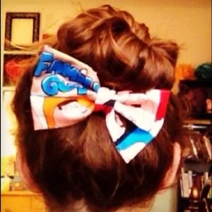 (2) Family guy bow and toe thongs bundle!