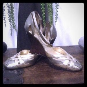 Collin Stuart gold and bronze shoes size 7