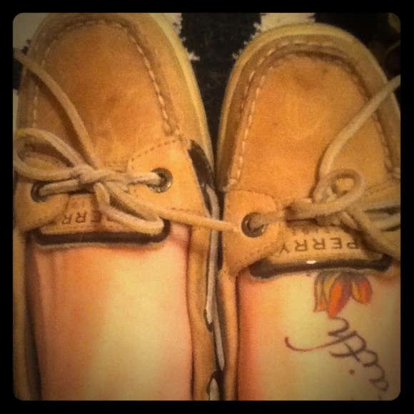 👍Traded😃 Leopard sperrys