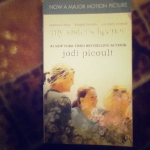 🎀My Sister's Keeper By Jodi Picoult.🎀