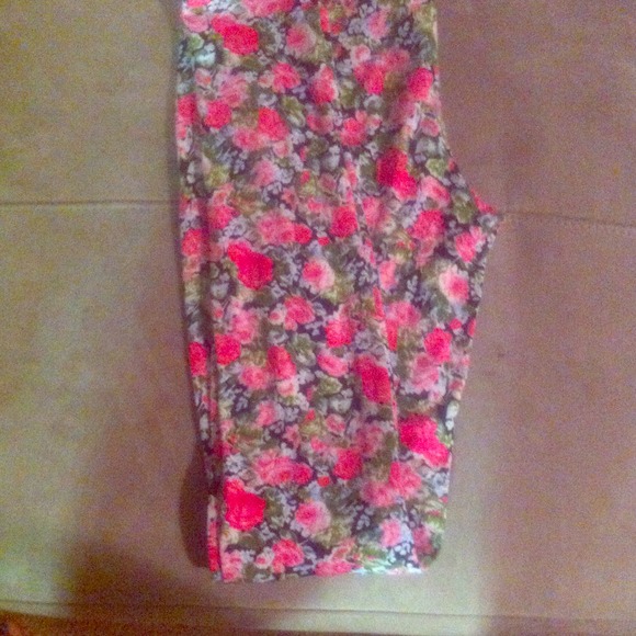 Floral printed leggings
