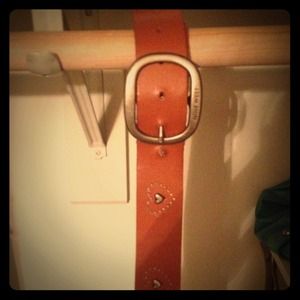 Light brown belt from 9 west.