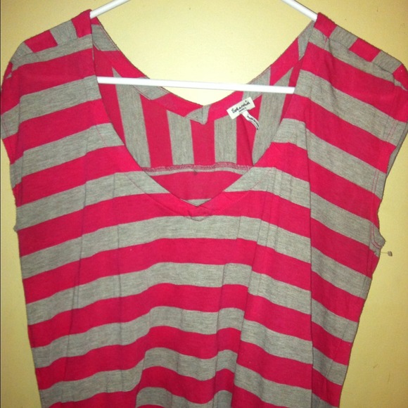 Splendid Tops - Splendid striped sleeveless top-size small