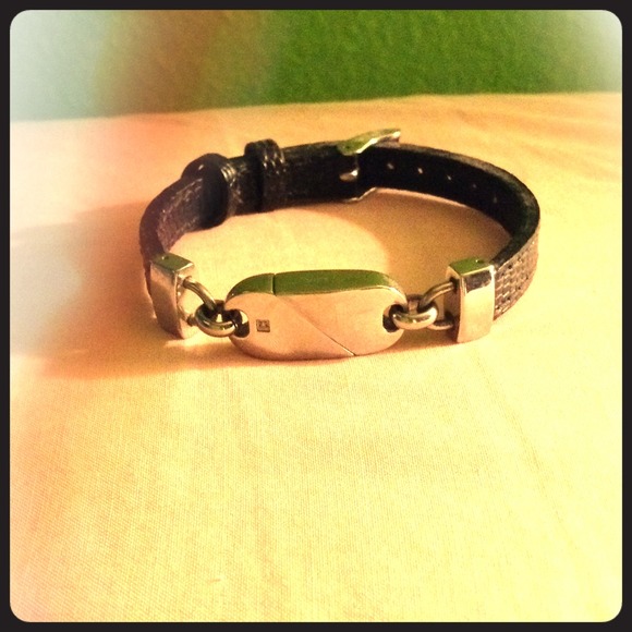 Italian bracelet that changes into a heart