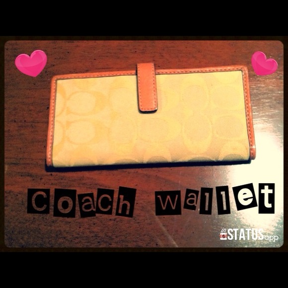 🚫SOLD🚫 Coach wallet