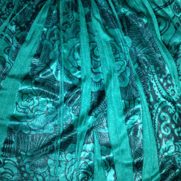 Party dress - Picture 4 of 4