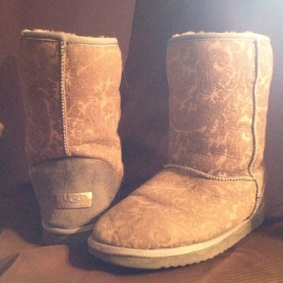 Authentic paisley ugg boots