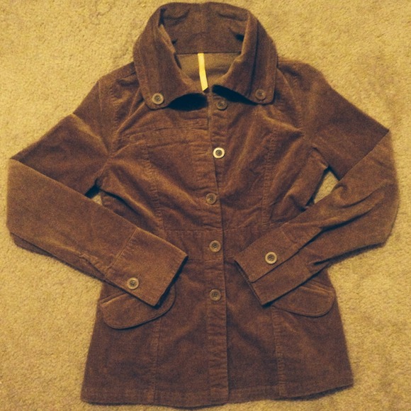 Lolë Corduroy Jacket