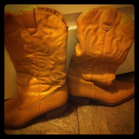 Charlotte Russe Cowboy boots