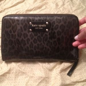 🔴TRADED🔴Kate Spade Leopard Wallet