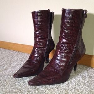 💋Auburn red boots💋!