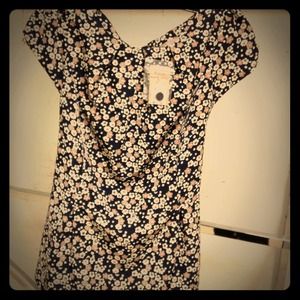 **sold**Floral blouse
