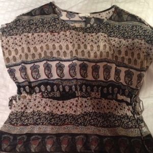 Fun, boxy Lush top with drawstring midsection