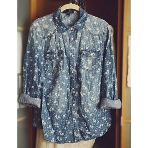 Flower Chambray Shirt