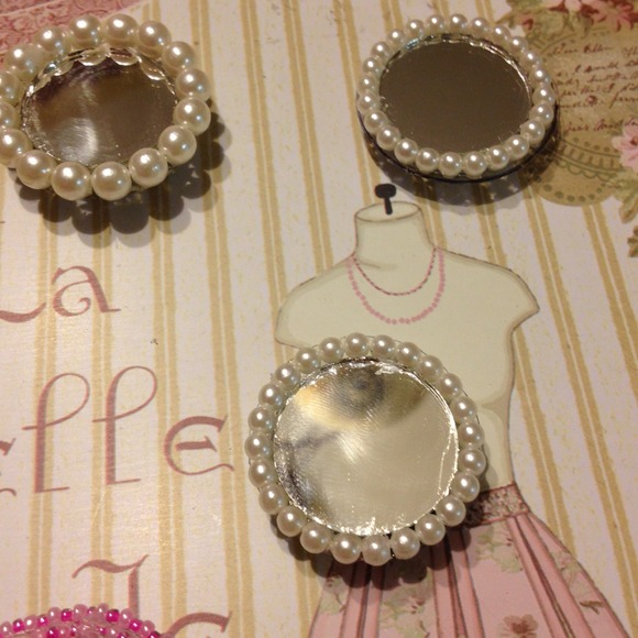 Small mirror magnets ( handmade) - Picture 3 of 6
