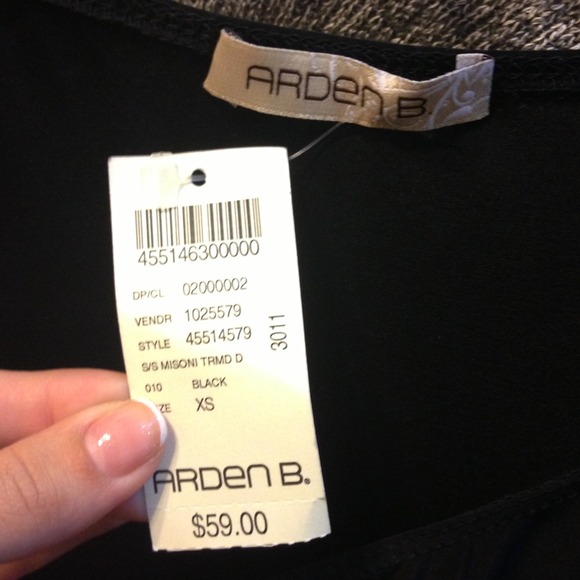 ARDEN B DRESS!! - Picture 4 of 4