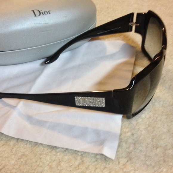 Authentic Dior glasses - Picture 2 of 8