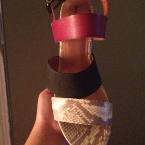 Wedges - Picture 2 of 3