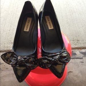 Steve Madden Patent Pointed Heel