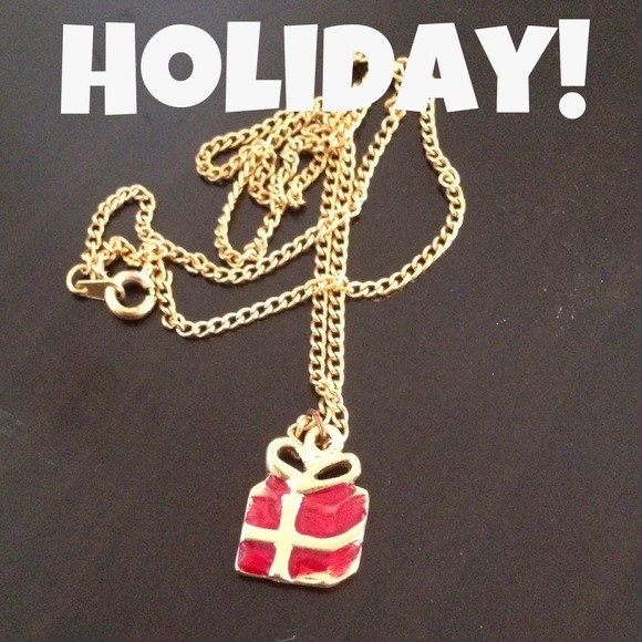 Christmas gift necklace/pendant/chain