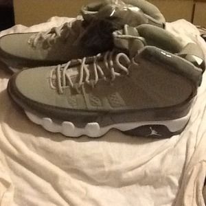 Air Jordan 9 retro