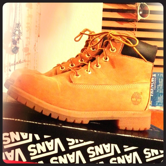💰💰💰RESERVED💰💰💰Timberland Boots