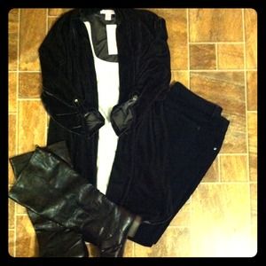 Velvet sweater brand new