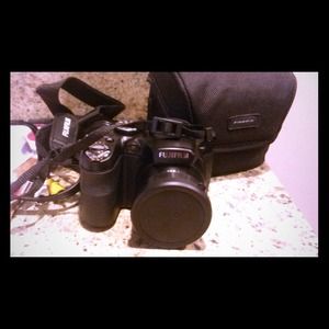 Fujifilm Finepix S2980 Digital Camera