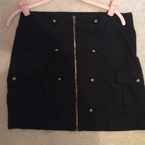 Black mini skirt