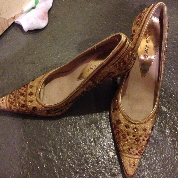 Nine West Gold Beaded Pump