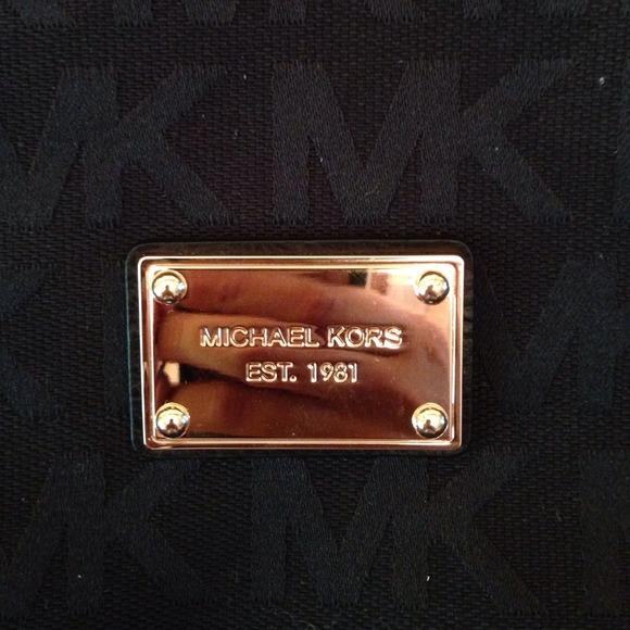 SOLD - Picture 3 of 4
