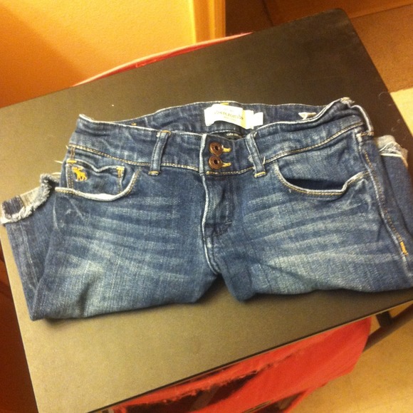 Ambercrombie shorts - Picture 3 of 3