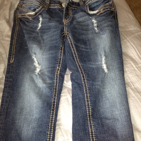 Capris - Picture 2 of 2