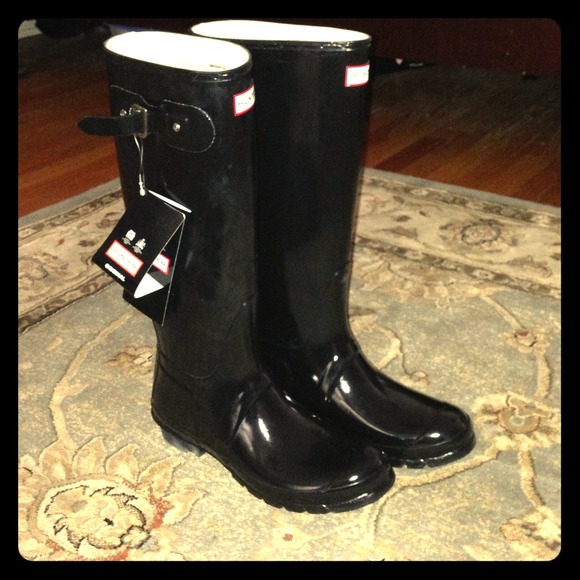 ***SOLD**Hunter tall  gloss original rain boots