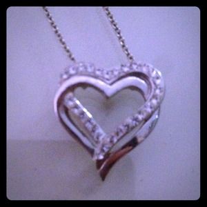 Beautiful Rhinestone Heart Necklace