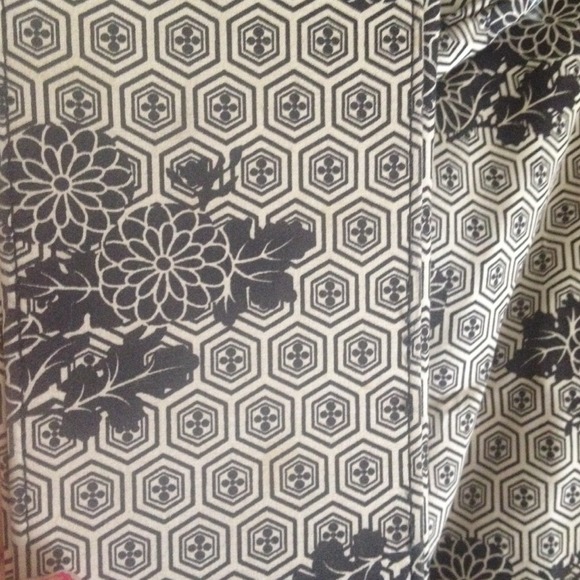 Fabric handbag - Picture 3 of 3