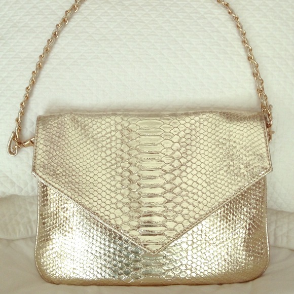 Gold envelope clutch purse - can be worn 3 ways!