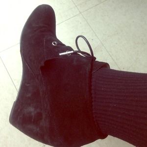 Black wedge suede leather shoes