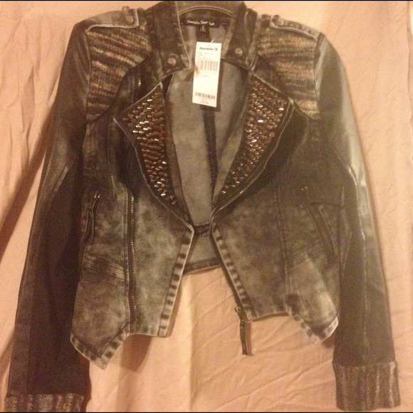 ****TRADED****NWT Double Zero jacket. ❤️ - Picture 4 of 4