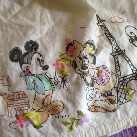 ❌Sold in bundle❌Little girls Disney in Paris skirt