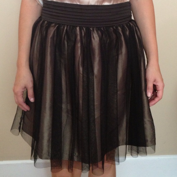 Ryu Beige Dress - Picture 4 of 4