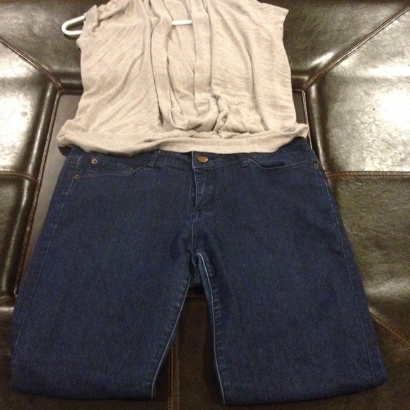 Forever 21 Denim - Picture 3 of 4